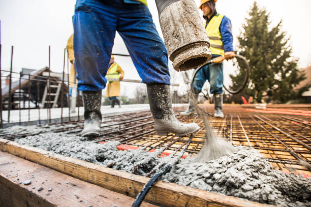 Best Concrete Patio Contractor  in Gra Forks Af, ND
